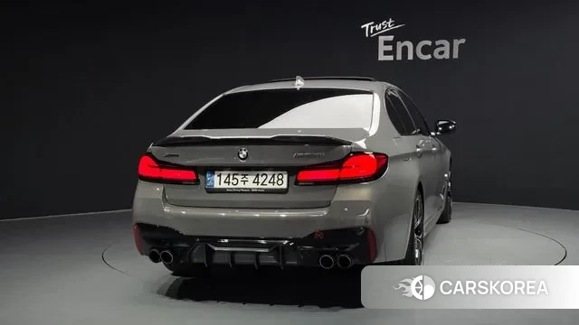 BMW 5 Series (G30) id 3361846 из Кореи 14