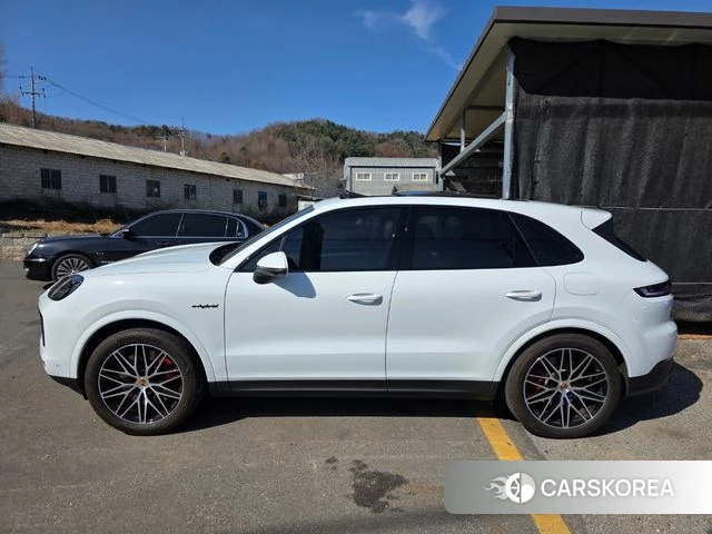 Porsche Cayenne (PO536) id 3786262 из Кореи 14