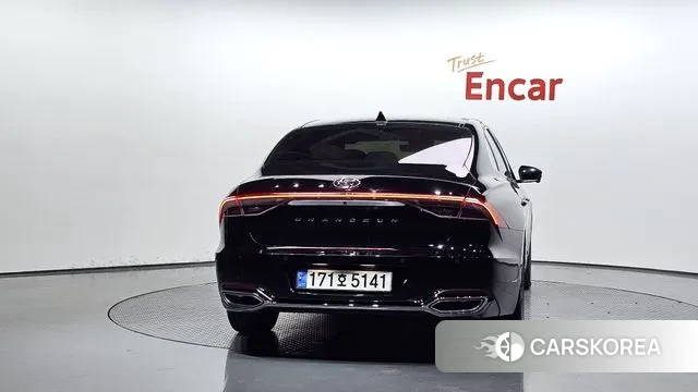 Hyundai The New Grandeur IG Hybrid id 3432480 из Кореи 14