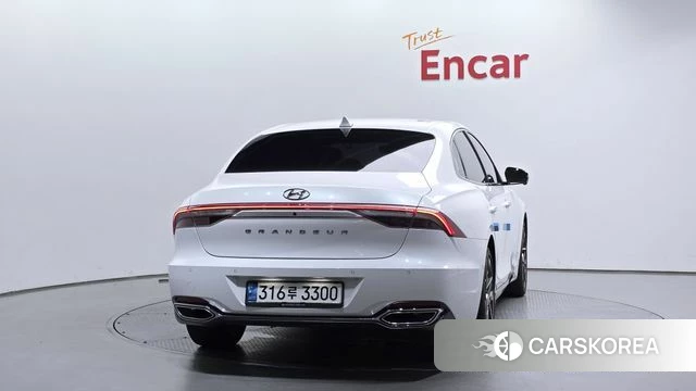 Hyundai The New Grandeur IG id 4573604 из Кореи 23