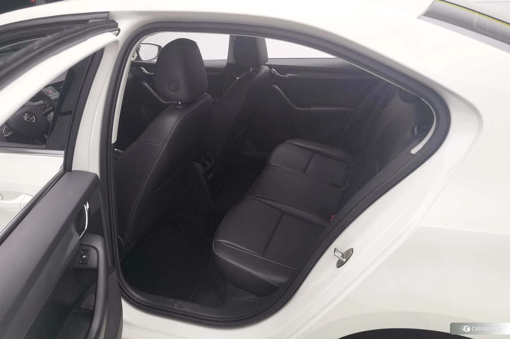 Skoda Octavia id 4452641 из Китая 11