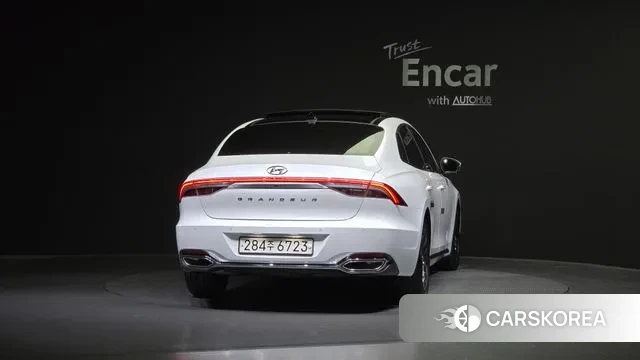 Hyundai The New Grandeur IG Hybrid id 3202899 из Кореи 14