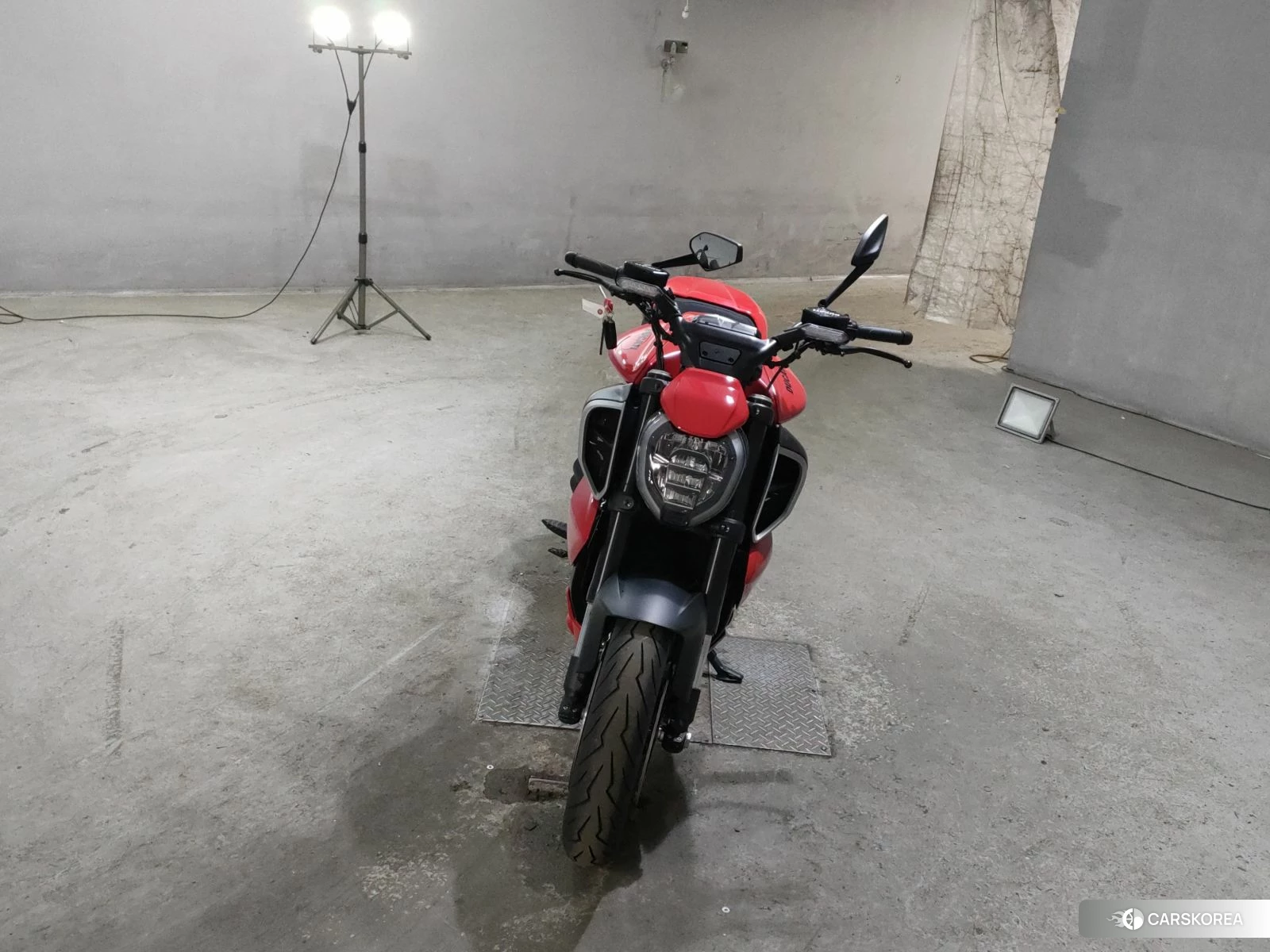 Проданный Ducati DIAVEL V4 2023 из Японии, фото 4