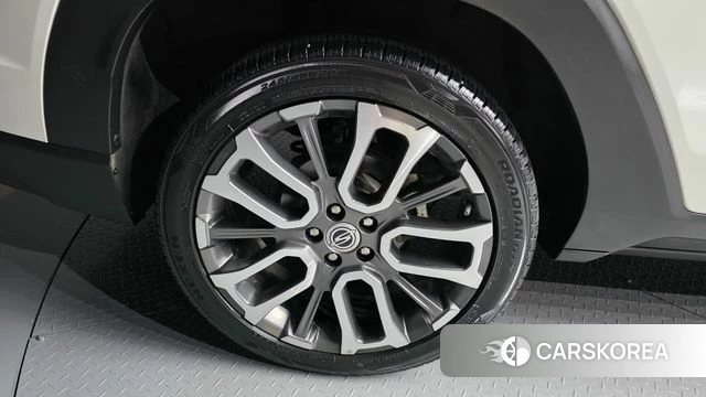 Ssangyong Torres id 4835206 из Кореи 28