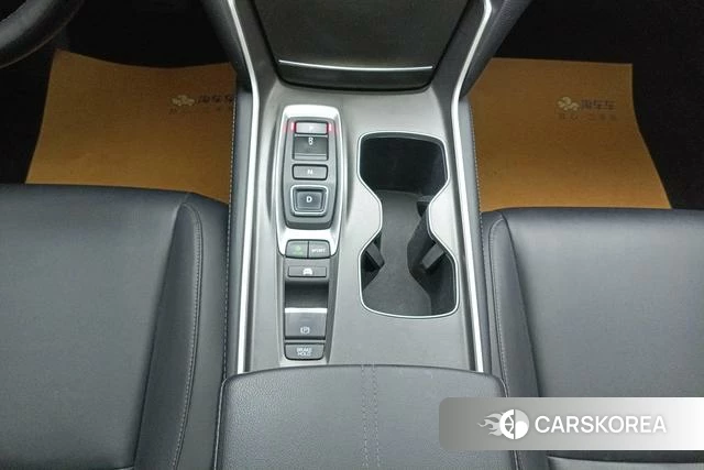 Honda Accord id 3768911 из Китая 11