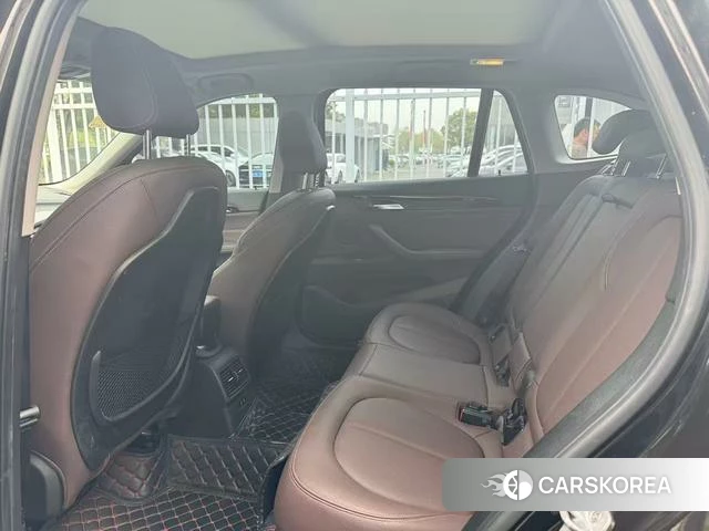 BMW X1 id 4209515 из Китая 10