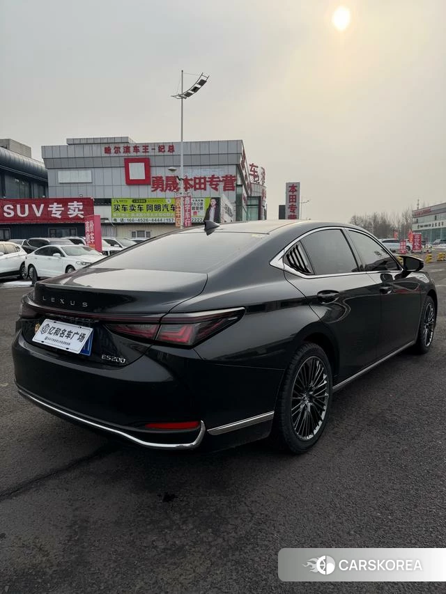 Lexus ES 2025 Черный из Китая, фото 5