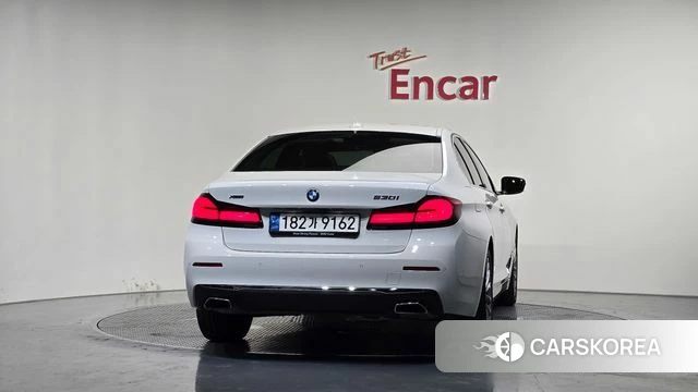 BMW 5 Series (G30) id 4481923 из Кореи 26