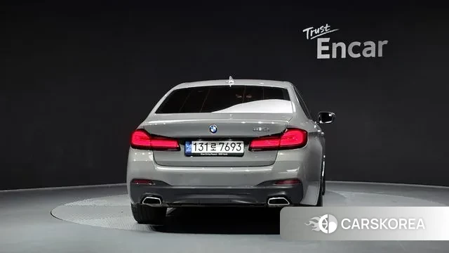 BMW 5 Series (G30) id 3586524 из Кореи 14