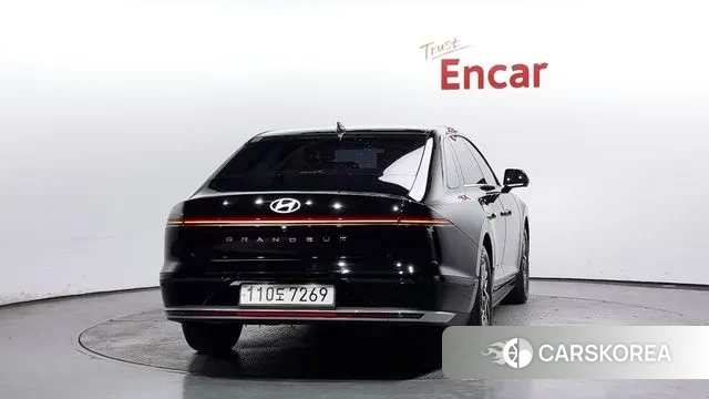 Hyundai Grandeur (GN7) id 3027091 из Кореи 14