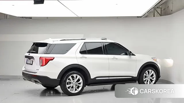 Ford Explorer 6th Generation id 3348904 из Кореи 14