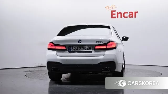 BMW 5 Series (G30) id 3525203 из Кореи 14