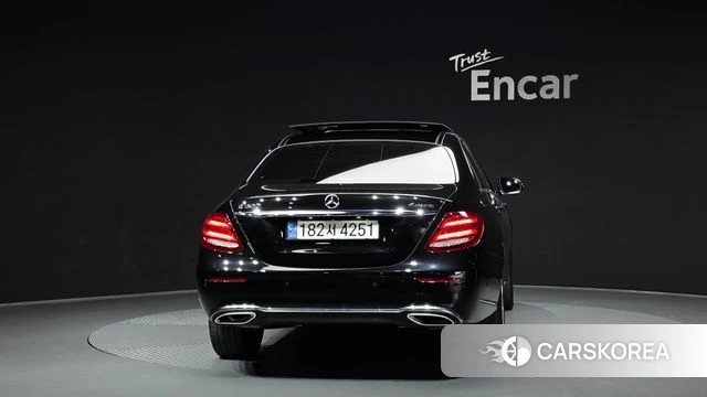 Mercedes-Benz E-Class W213 id 4345431 из Кореи 24