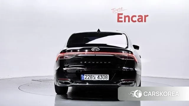 Hyundai The New Grandeur IG id 3008507 из Кореи 14