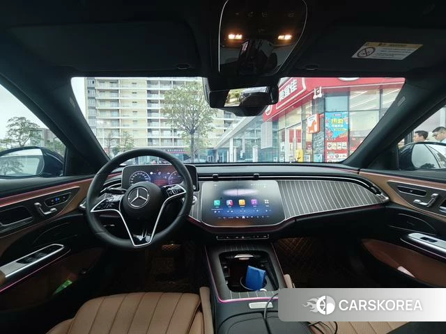 Mercedes-Benz E-class 2024 Черный из Китая, фото 4
