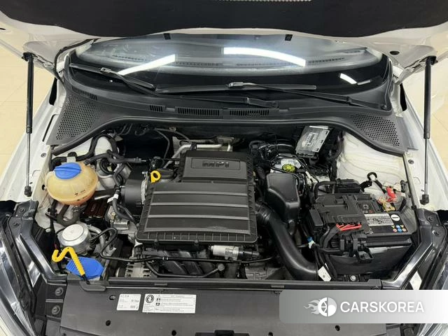 Volkswagen Santana id 4208047 из Китая 12