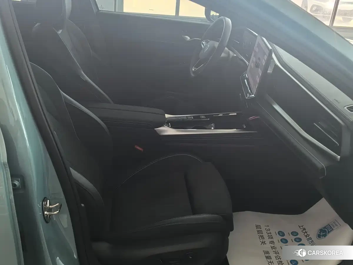 Volkswagen Passat id 4546246 из Китая 11