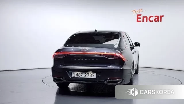 Hyundai The New Grandeur IG id 3000031 из Кореи 14