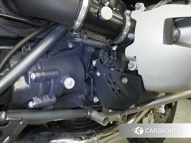 Engine photo