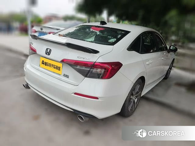 Honda Civic 2022 Белый из Китая, фото 4