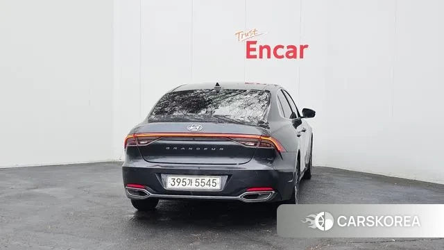 Hyundai The New Grandeur IG id 3573329 из Кореи 14