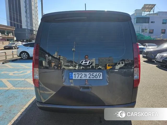 Hyundai Staria id 3694775 из Кореи 8