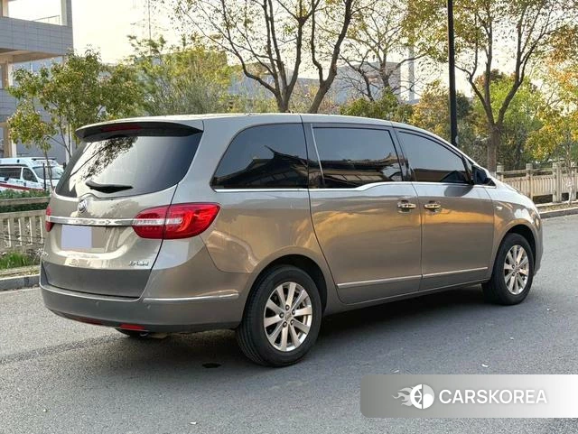 Buick GL8 2018 Шампань из Китая, фото 4