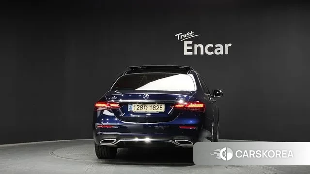 Mercedes-Benz E-Class W213 id 3736106 из Кореи 14