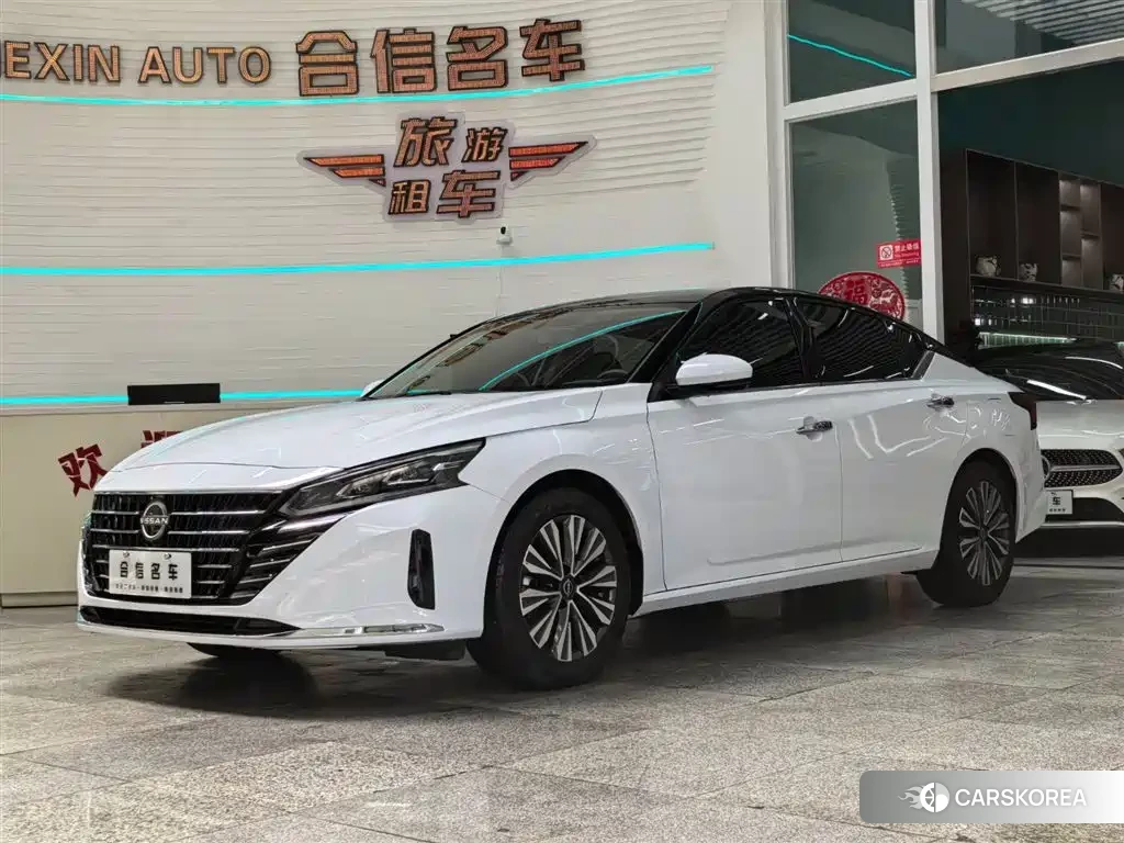 Nissan Altima 2025 Белый из Китая, фото 4