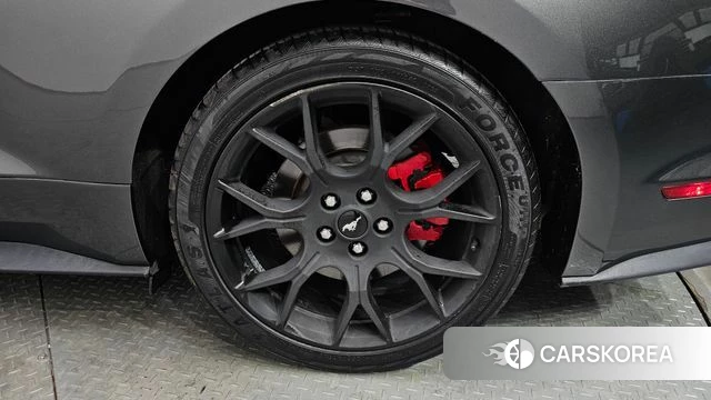 Ford Mustang id 3801314 из Кореи 14