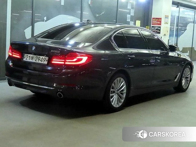 BMW 5 Series (G30) id 4274969 из Кореи 14