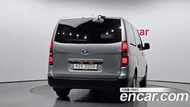 Hyundai The New Grand Starex id 2844759 из Кореи 14