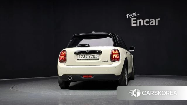 Mini Cooper id 4344839 из Кореи 24