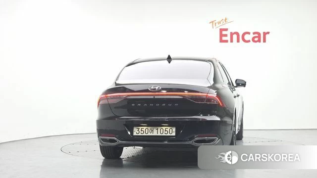 Hyundai The New Grandeur IG Hybrid id 4899754 из Кореи 14