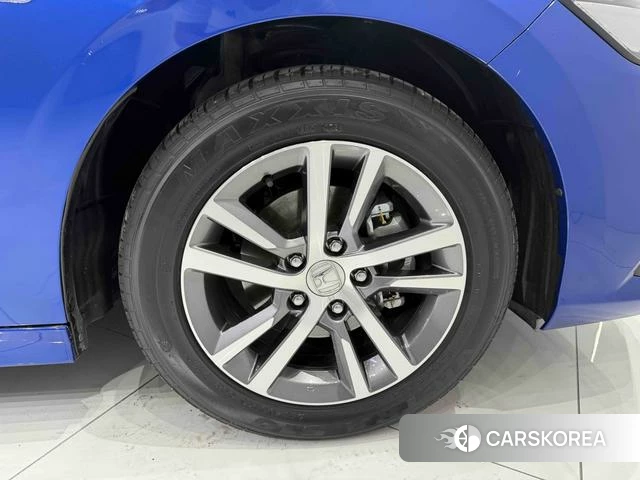 Honda Civic id 4297803 из Китая 15
