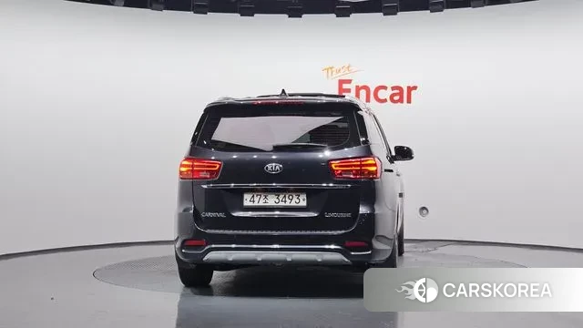 Kia The New Carnival id 3233808 из Кореи 14