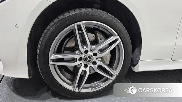 Mercedes-Benz E-Class W213 id 3754429 из Кореи 14