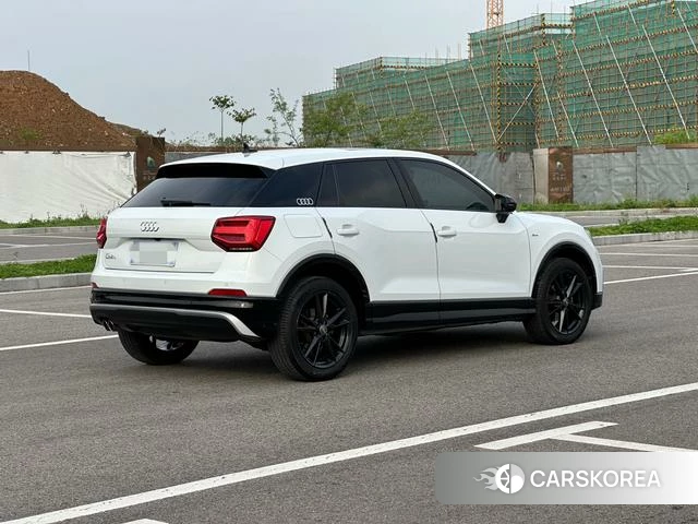 Audi Q2L id 4209864 из Китая 21