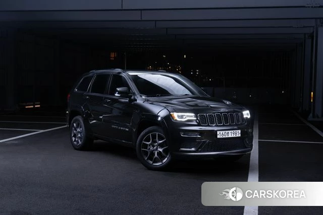 Jeep Grand Cherokee id 3936275 из Кореи 14