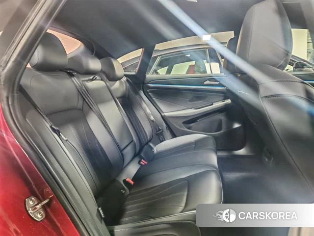 Volkswagen Lingdu 2025 Красный из Китая, фото 6
