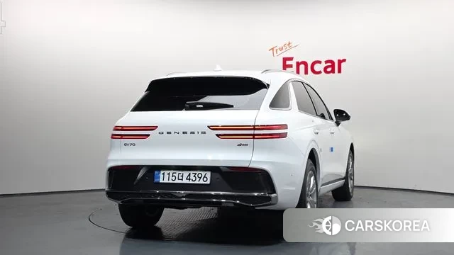 Genesis GV70 id 3471681 из Кореи 14