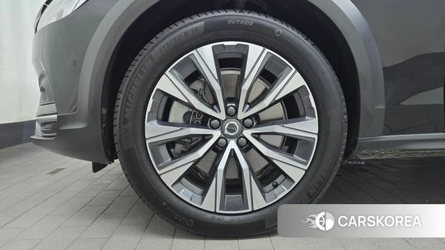 Volvo V90 Cross-Country id 4540482 из Кореи 28