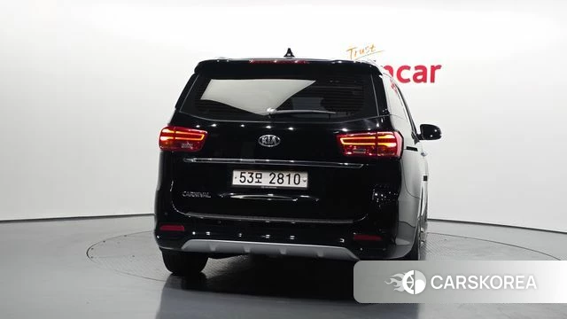 Kia The New Carnival id 4551817 из Кореи 14