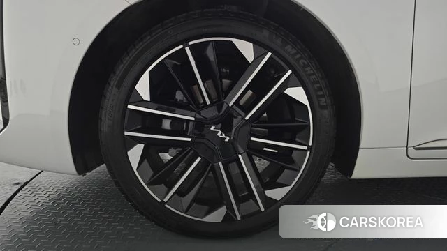 Kia The New K8 Hybrid id 4248331 из Кореи 31
