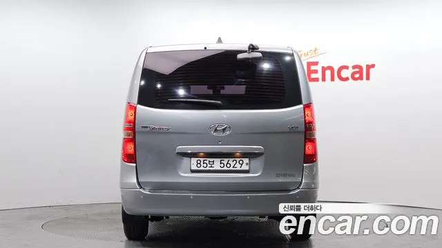 Hyundai The New Grand Starex id 2710897 из Кореи 14