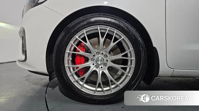 Kia The New Carnival id 3641454 из Кореи 14