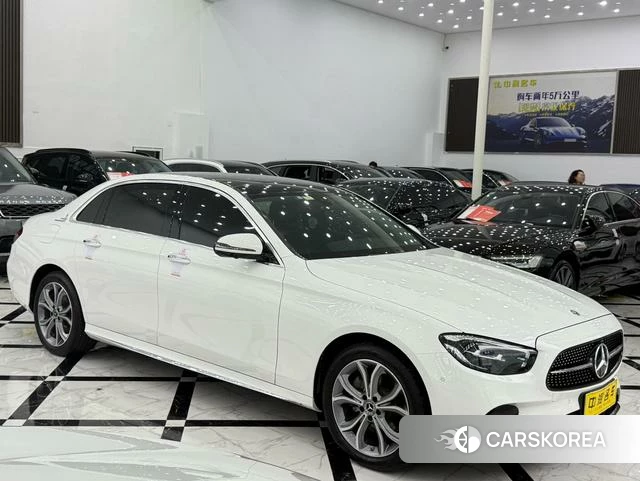 Mercedes-Benz E-class id 4273077 из Китая 10