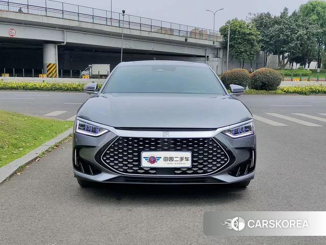 BYD Han DM 2024 Темно-серый из Китая, фото 4