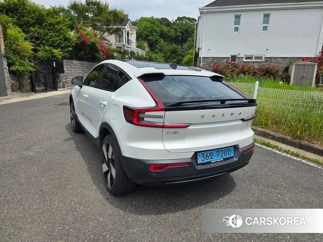 Volvo C40 Richards 2024 Белый из Кореи, фото 4
