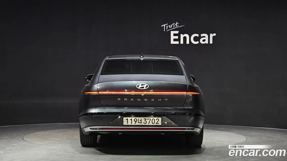 Hyundai Grandeur (GN7) id 2163496 из Кореи 14